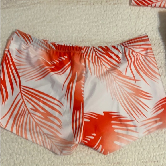 bathing suit! - Picture 4 of 4